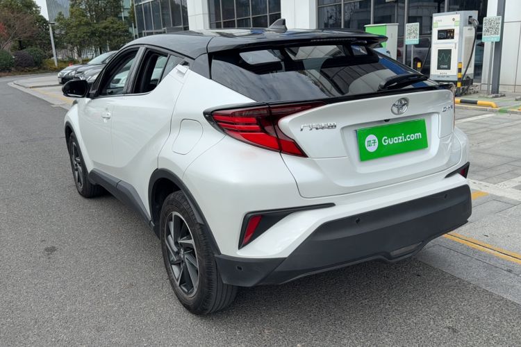 Used Toyota C-HR 2021 2.0L Luxury Edition
