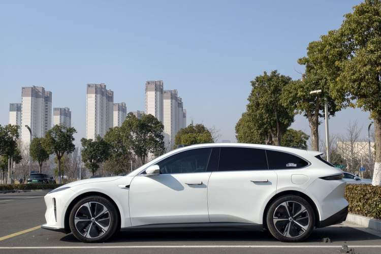 Used Nio ET5T 2024 75kWh Touring