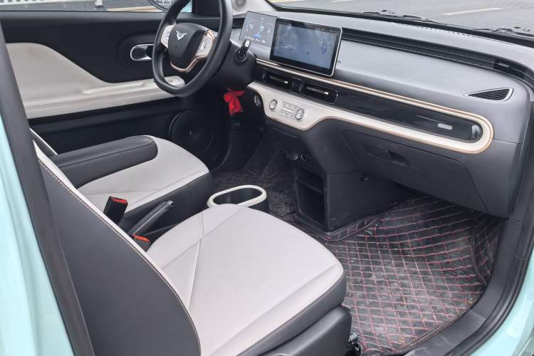 Used Cowin October 2023 301km Zhi Feng Edition
