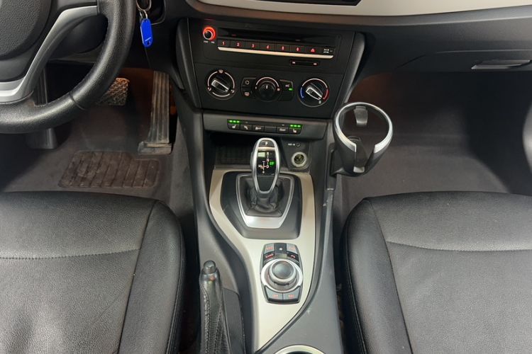 Used BMW X1 2014 sDrive18i Fashion Model