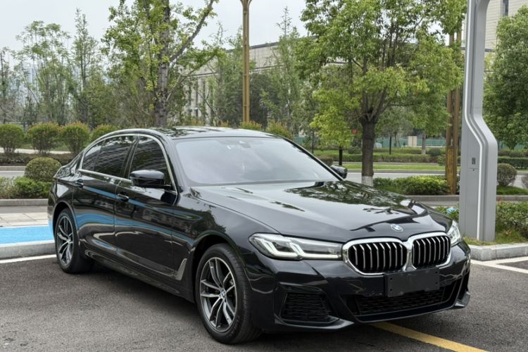 Used BMW 5 Series 2022 Second Facelift 525Li M Sport Package
