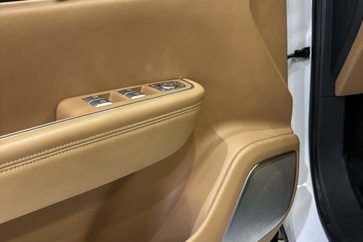 Used Li Auto ONE 2020 Extended-Range 6-Seater Version
