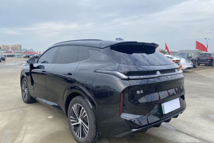 Used Lynk & Co 08 EM-P 2023 120km Long-Range Pro