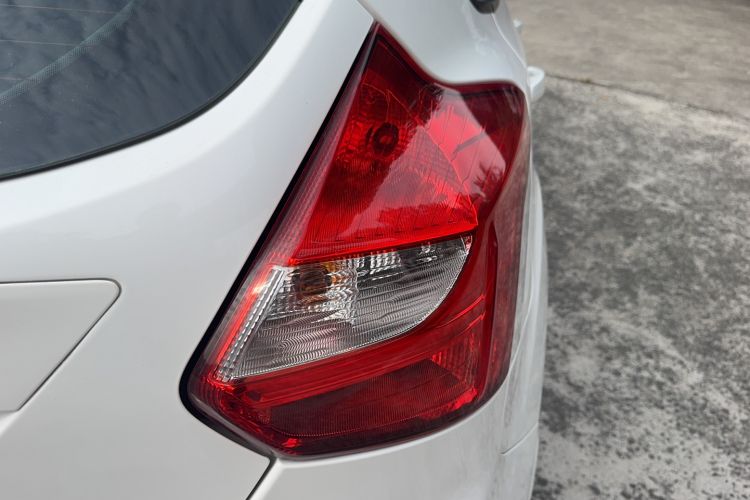 Used Ford Focus 2012 Hatchback 1.6L Automatic Comfort Model
