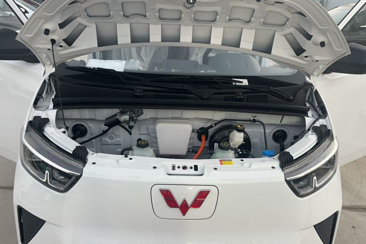 Used Wuling Yangguang 
