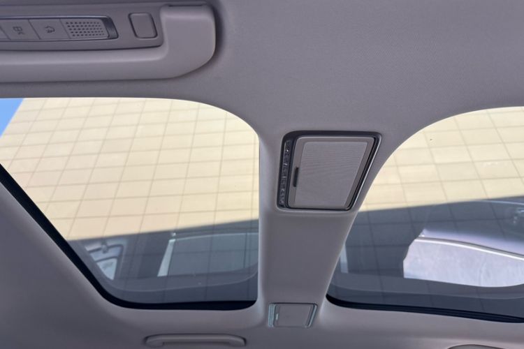 Used Mercedes-Benz E-Class 2023 Updated E 300 L Luxury Edition
