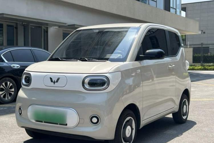 Used Wuling Hongguang MINIEV 2024 3rd Generation 215km Youth Edition
