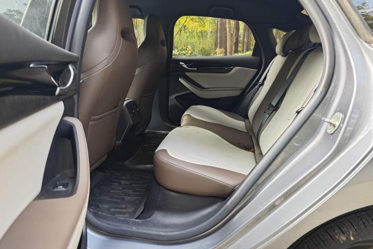 Used BYD Qin PLUS 2024 HONOR Edition DM-i 55KM Leading Model