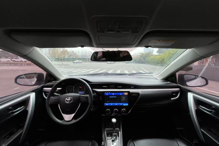 Used Toyota Corolla 2017 Revised Version 1.6L S-CVT GL