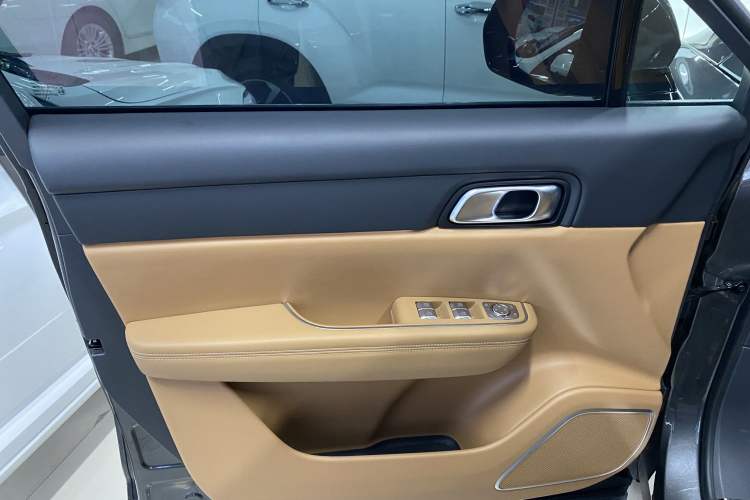 Used Li Auto ONE 2021 Extended-Range 6-Seater Version
