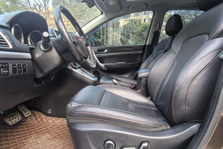 Used Haval H6 2015 Sport Edition 1.5T Automatic Two-Wheel Drive Luxury Model
