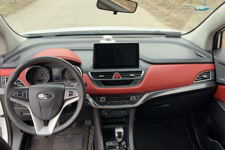 Used  Refine S3 2017 1.5L Manual Luxury Model
