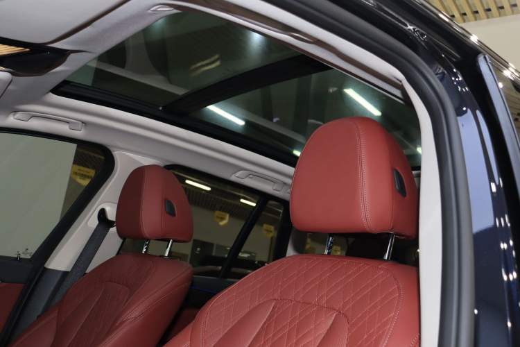 Used BMW X3 2023 Restyled xDrive30i Leading Edition M Night Sky Package