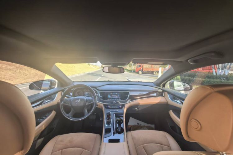 Used Buick LaCrosse 2018 28T Elite Edition
