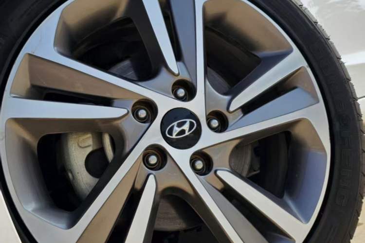 Used Hyundai Elantra 2016 1.6L Automatic ZhiXuan – Elite Version
