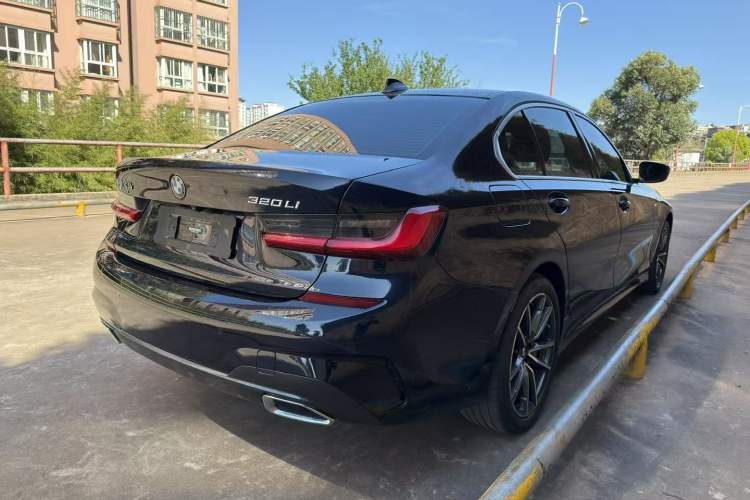 Used BMW 3 Series 2021 Second Facelift 320Li M Sport Package
