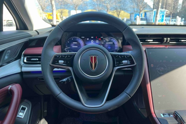 Used Hongqi H5 2025 2.0T Automatic Flag Edition – 500 000 Units Commemorative Version