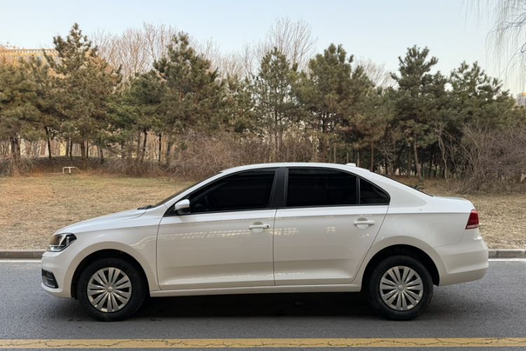 Used Volkswagen Santana 2021 1.5L Automatic Fashion Edition
