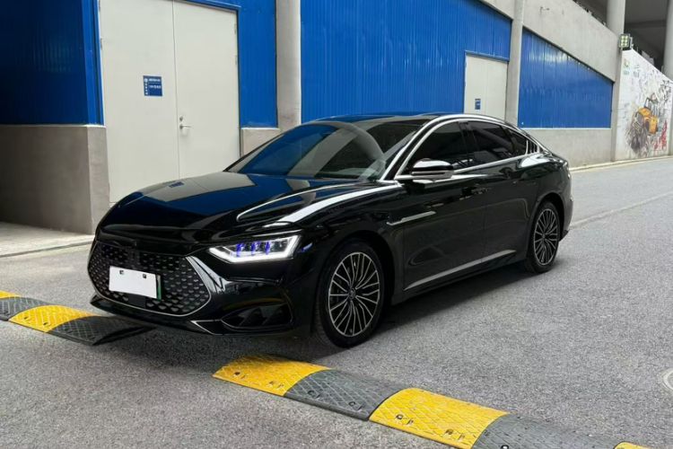 Used BYD Han 2024 DM-i Glory Edition 121KM Prestige Model