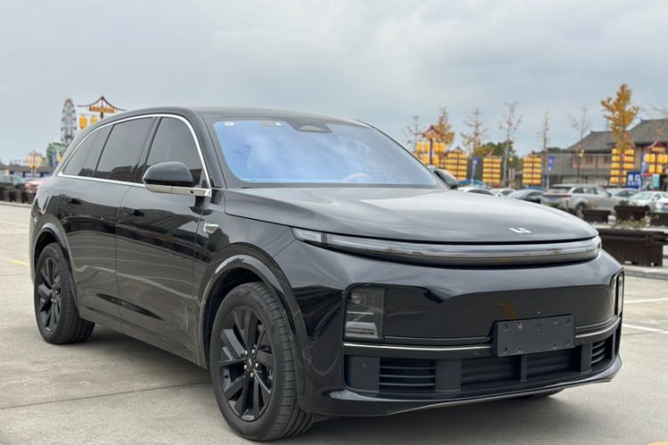 Used Li Auto L7 2023 Pro Model
