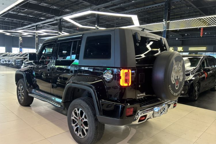 Used Beijing Auto BJ40 2020 2.0T Automatic Four-Wheel Drive Urban Hunter Edition Prestige Version
