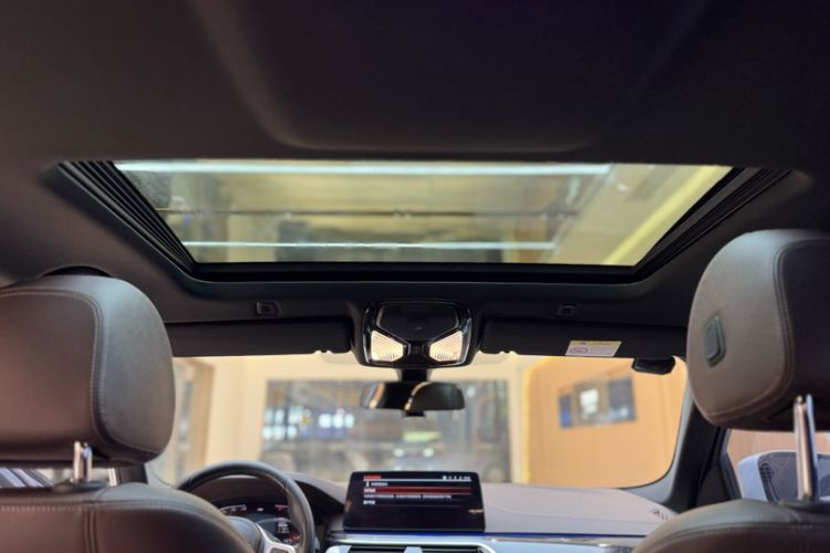 Used BMW 5 Series 2022 Restyled 525Li M Sport Package
