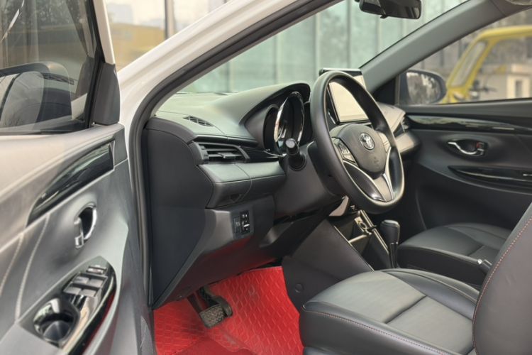 Used Toyota YARiS L Zhi Xian 2022 X-Trail 1.5L CVT Luxury PLUS Edition