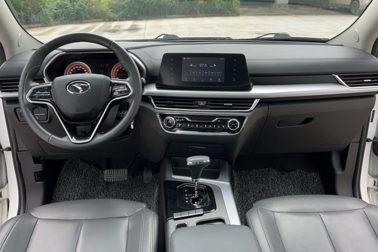 Used Soueast DX5 2019 1.5T CVT Luxury Model
