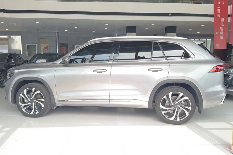 Used Geely Auto Monjaro L 2024 2.0TD High-Power Automatic Two-Wheel Drive Skyline Edition
