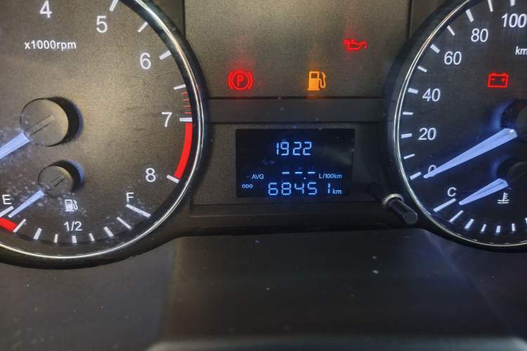 Used  M3 2018 1.6L Express Edition 7-Seater
