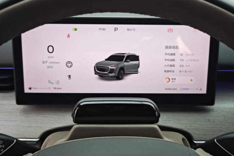 Used Chery Tiggo 8 PLUS 2025 290TGDI DCT Prestige 5-Seater
