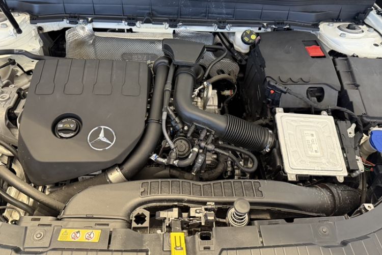 Used Mercedes-Benz GLB 2022 Updated GLB 200 Fashion Edition
