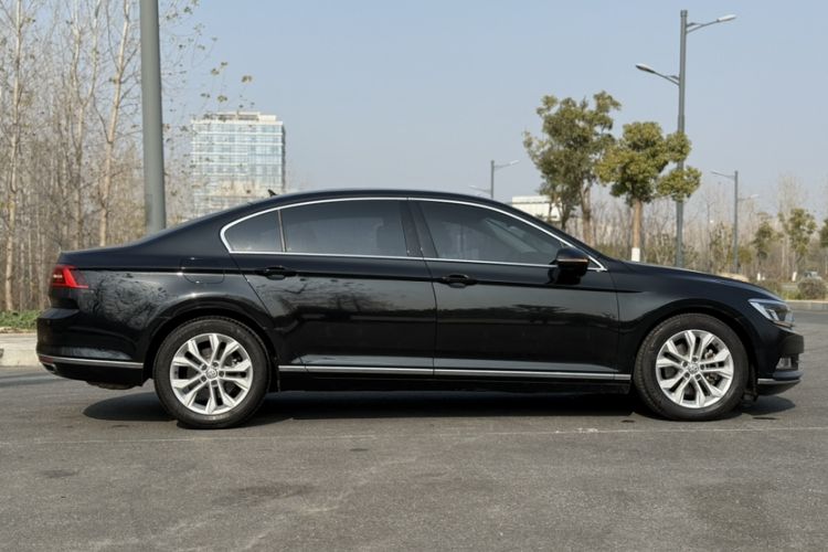 Used Volkswagen Magotan 2019 330TSI DSG Luxury Version China VI Standard
