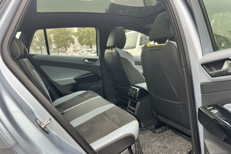 Used Volkswagen ID.4 X 2022 Intelligent Long-Range Version
