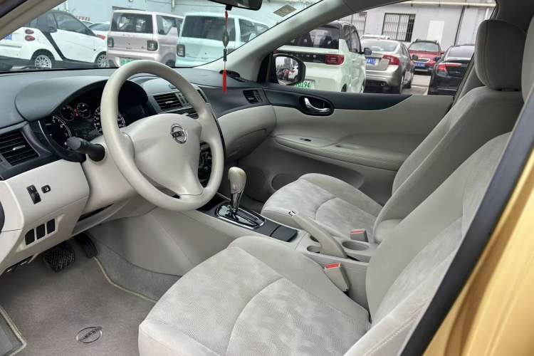 Used Nissan Tiida 2011 1.6L CVT Comfort Model