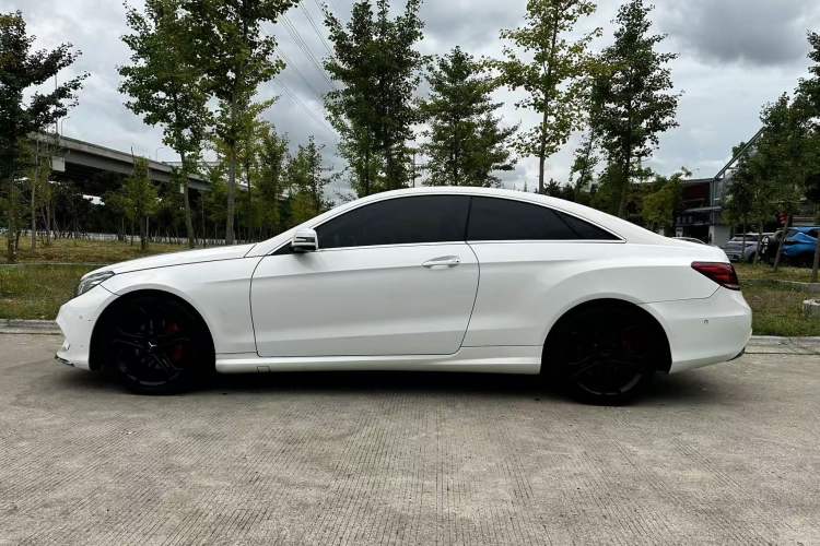 Used Mercedes-Benz E-Class 2014 E 260 Coupe
