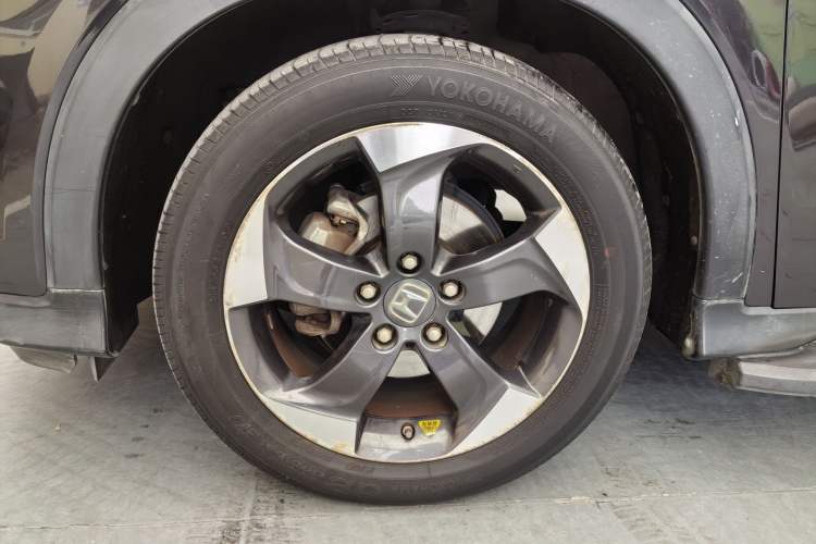 Used Honda Vezel 2015 1.8L CVT 2WD Luxury Model