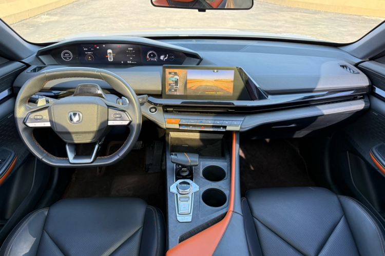 Used Changan UNI-V 2022 1.5T Smart Navigation Version