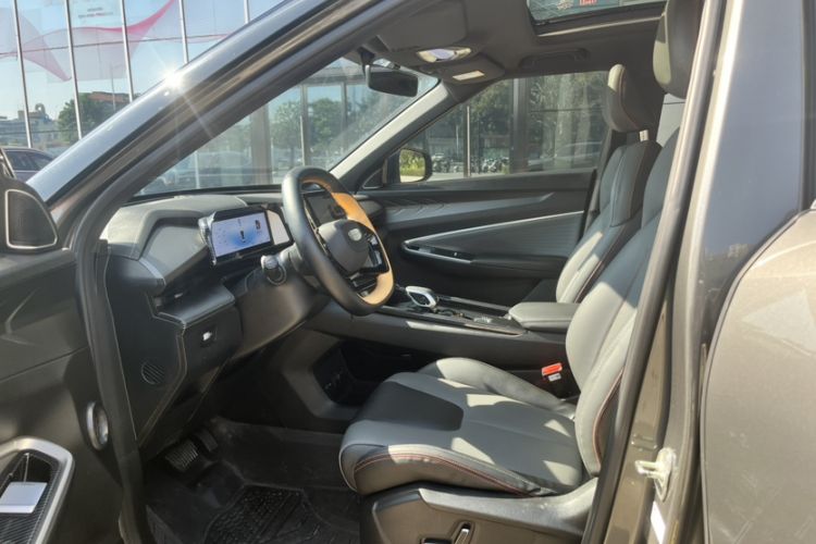 Used Geely Auto Emgrand X7 Sport 2023 Boyue COOL 1.5TD Smart Connect+
