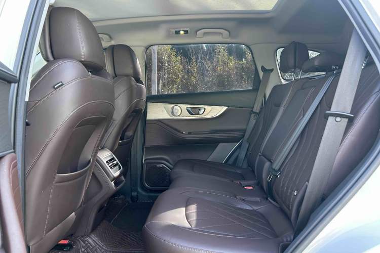 Used Chery Tiggo 8 PRO 2022 290T Two-Wheel Drive Haohan Edition 7 Seats
