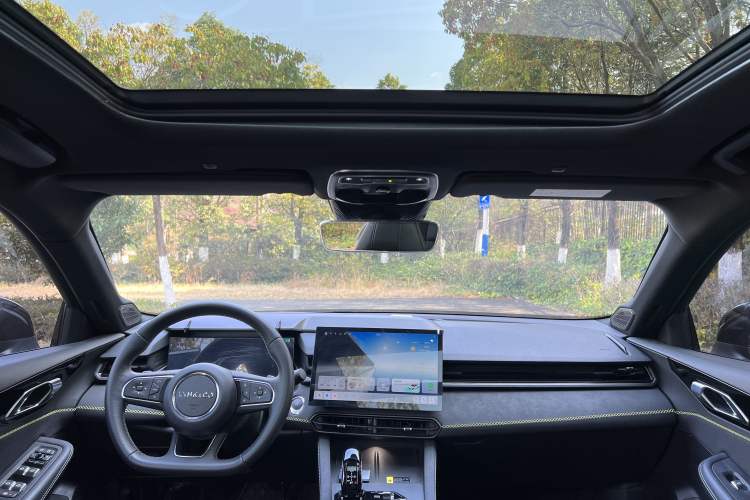 Used Lynk & Co 03 2023 1.5TD DCT JingPro