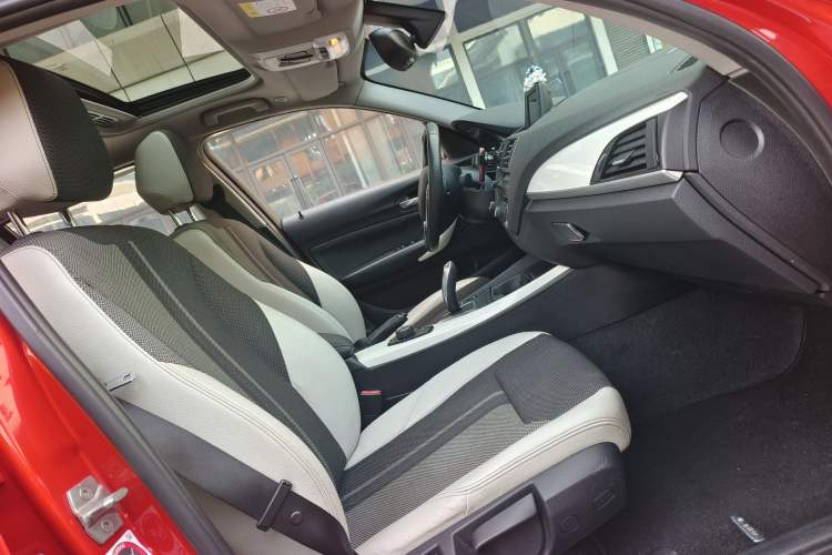 Used BMW 1 Series 2016 118i Urban Design Package
