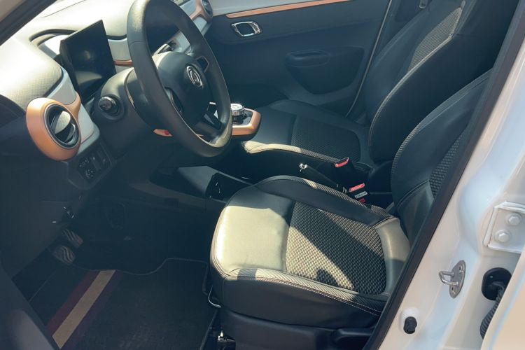 Used Dongfeng NAMMI BOX 2022 Chasing Wind Edition 351 km Advanced Model