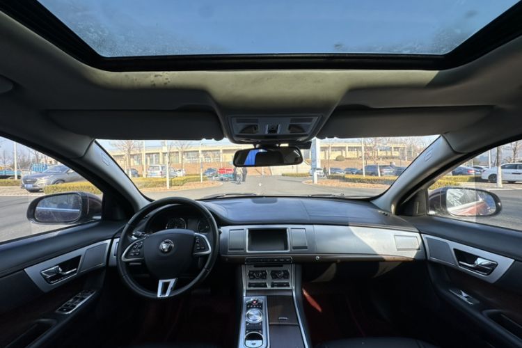 Used Jaguar XF 2013 XF 3.0 SC Prestige Edition
