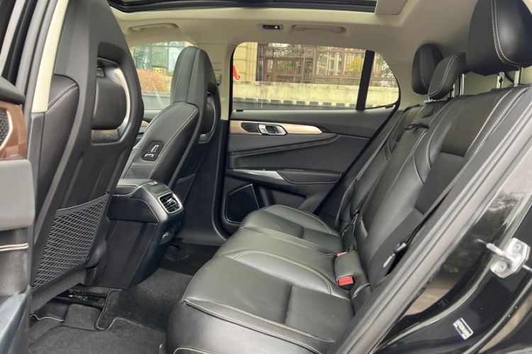 Used Lynk & Co 01 2019 2.0T Two-Wheel-Drive Pro Version China VI Standard