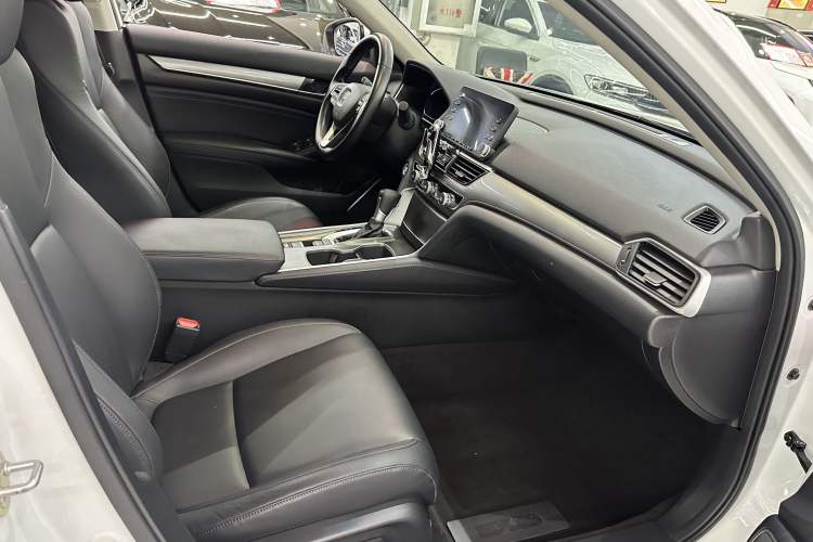 Used Honda Accord 2018 260TURBO Elite Edition China VI
