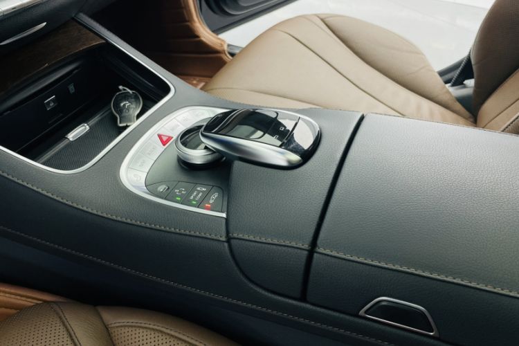 Used Mercedes-Benz S-Class 2016 S 320 L Business Model
