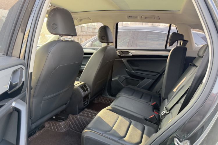 Used Volkswagen Tayron 2020 330TSI Two-Wheel Drive Luxury Smart Connectivity Version
