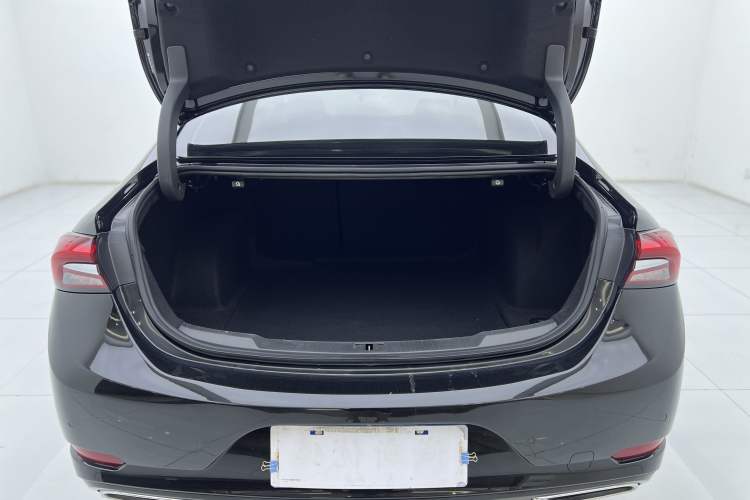 Used Buick LaCrosse 2022 652T Luxury Version
