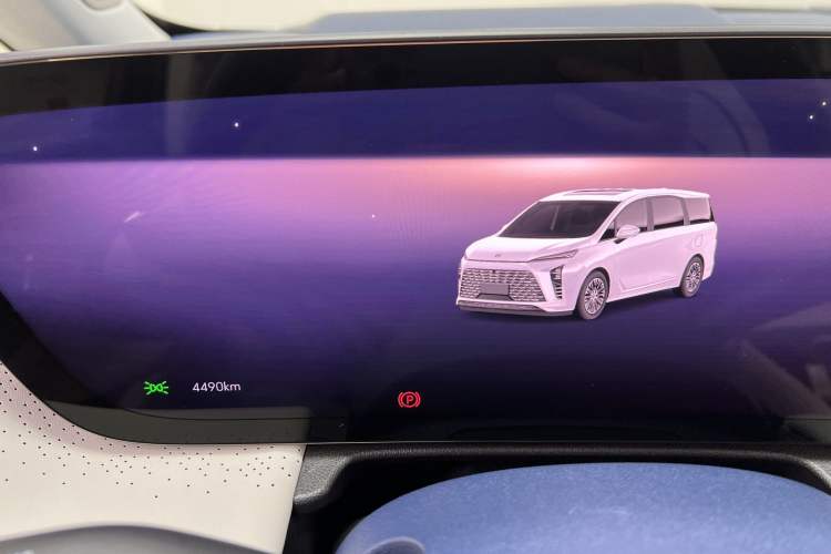 Used Buick GL8 New Energy 2024 Lu Zun Luxury Edition 7-Seater
